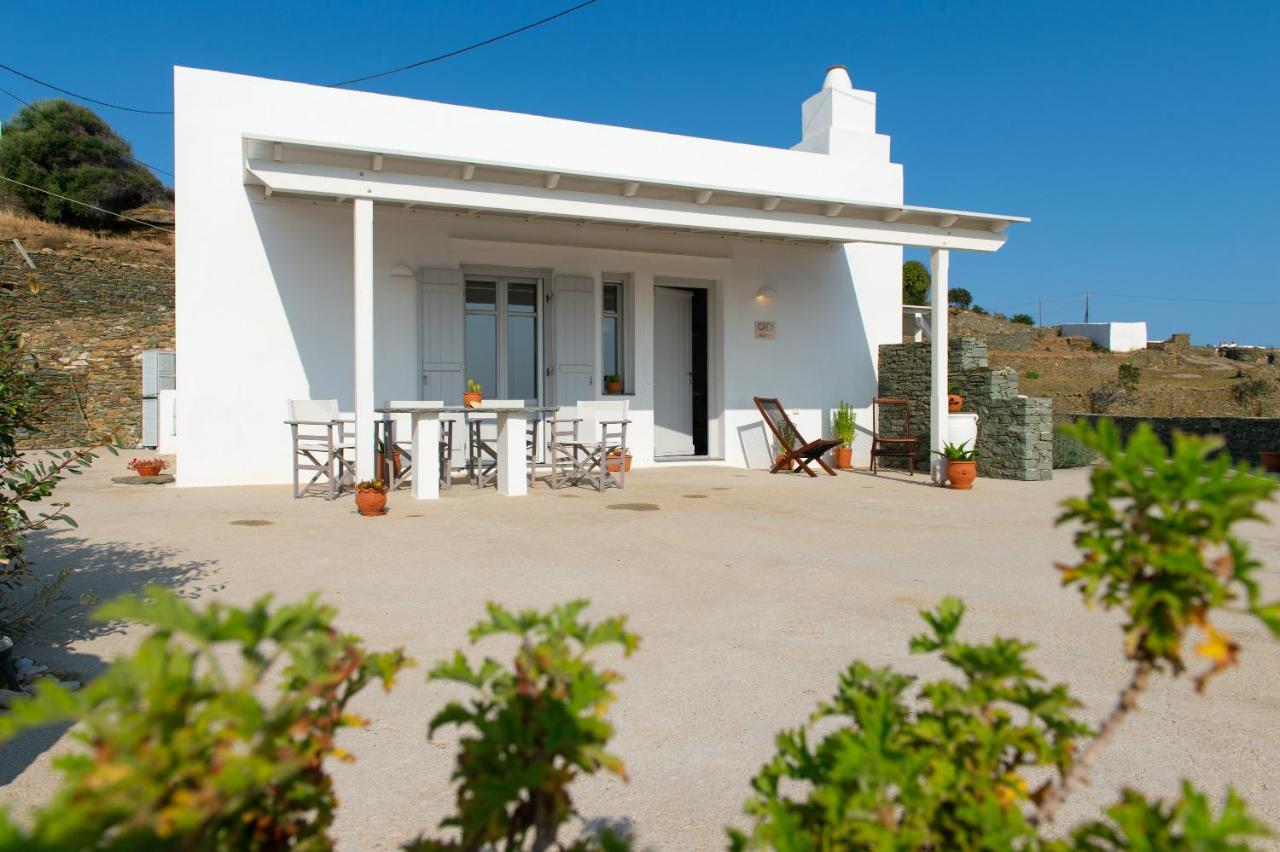 Grey House Villa Exambela Ngoại thất bức ảnh
