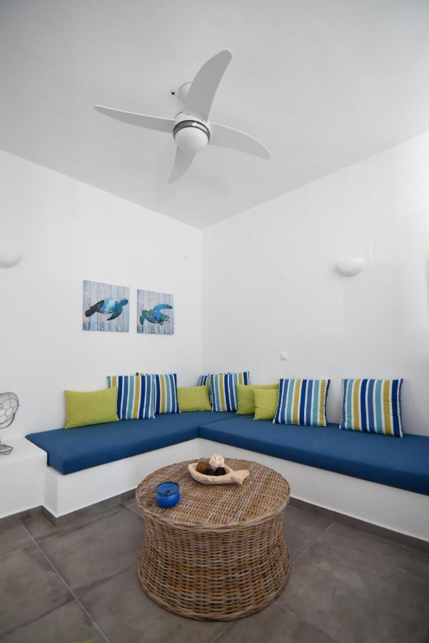 Grey House Villa Exambela Ngoại thất bức ảnh